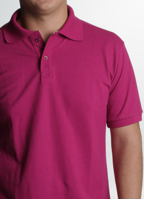 confecção de camisa rosa choque polo masculina com bordado